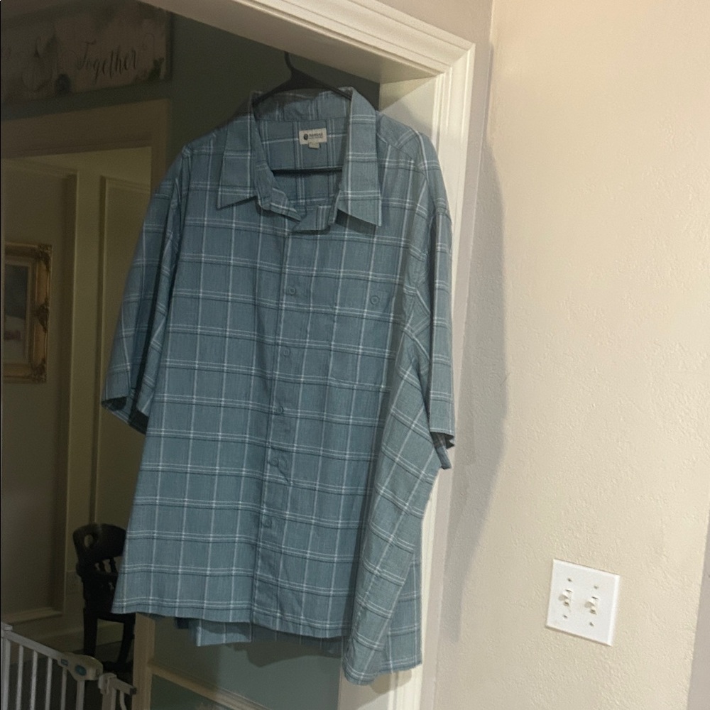 Haggar Men's Teal Checkered Button Down Shirt